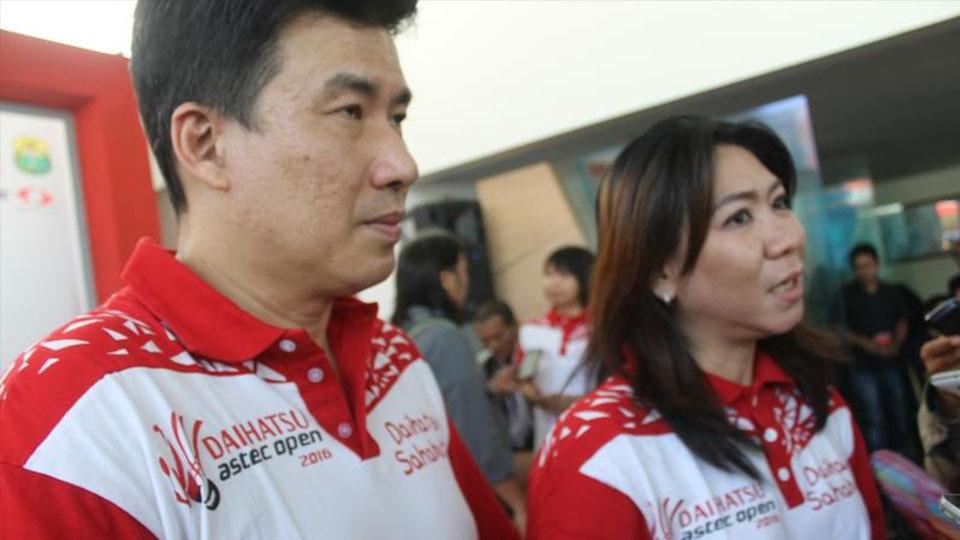 Pasangan mantan pebulu tangkis Alan Budikusuma dan Susy Susanti.